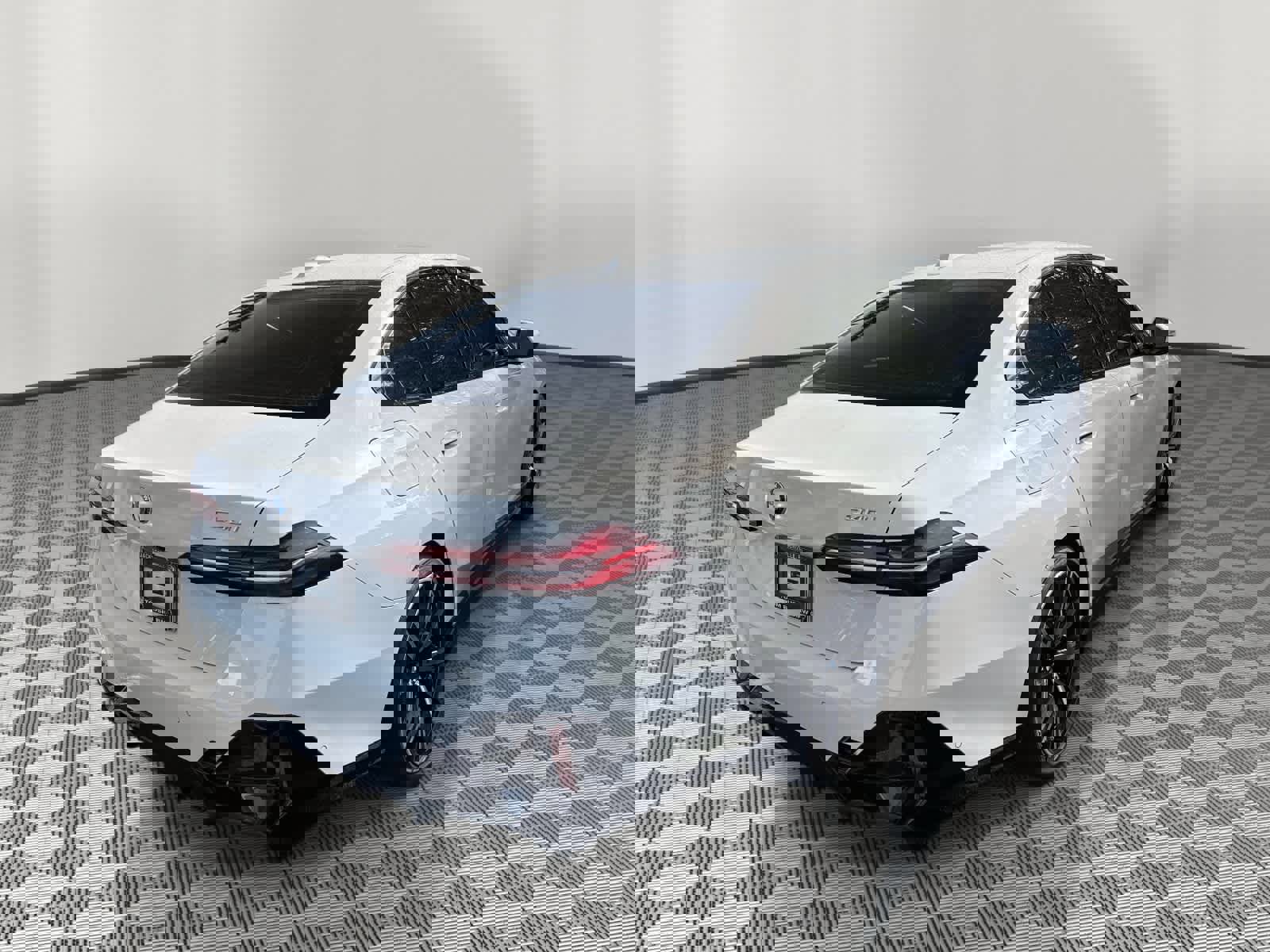 Certified 2024 BMW 540i xDrive w/ M Sport Package image 4