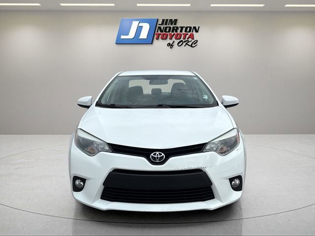 Used 2014 Toyota Corolla LE FWD image 2