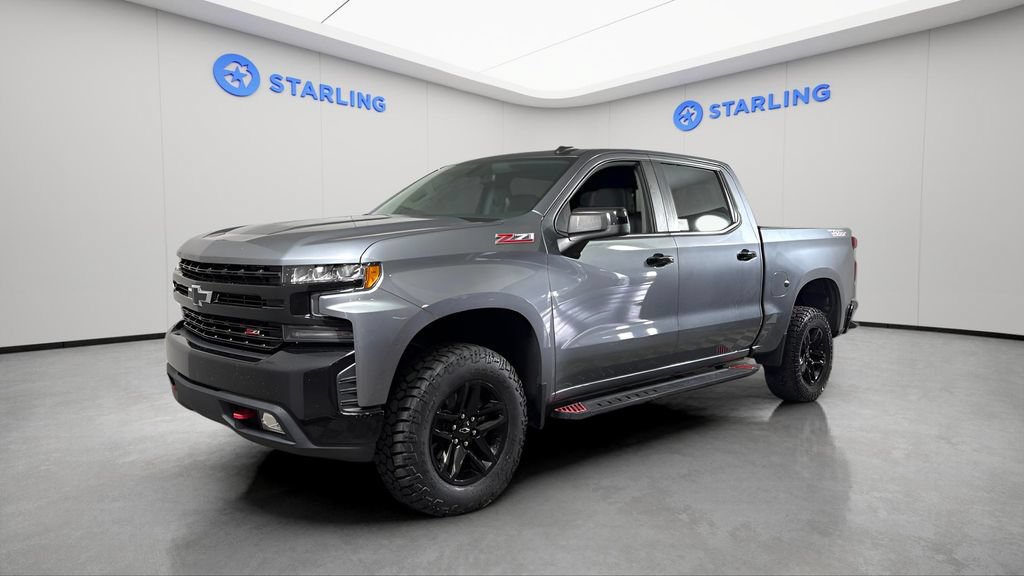 Used 2021 Chevrolet Silverado 1500 LT Trail Boss w/ Convenience Package II AWD/4WD image 2