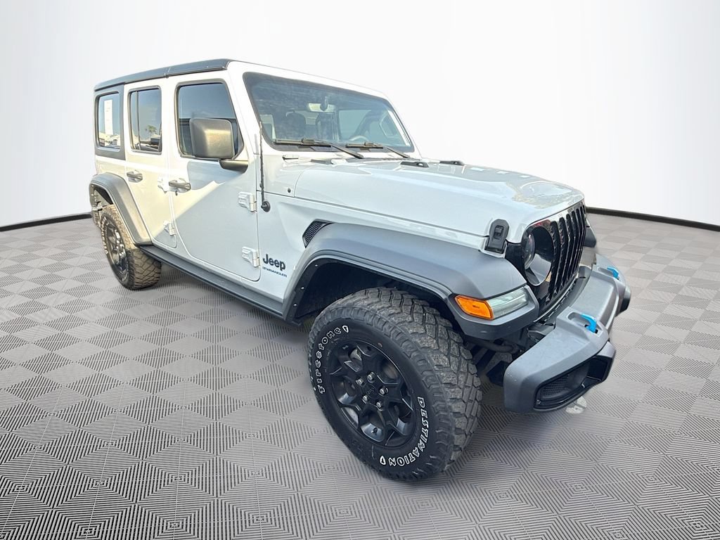 Used 2023 Jeep Wrangler Unlimited AWD/4WD image 2