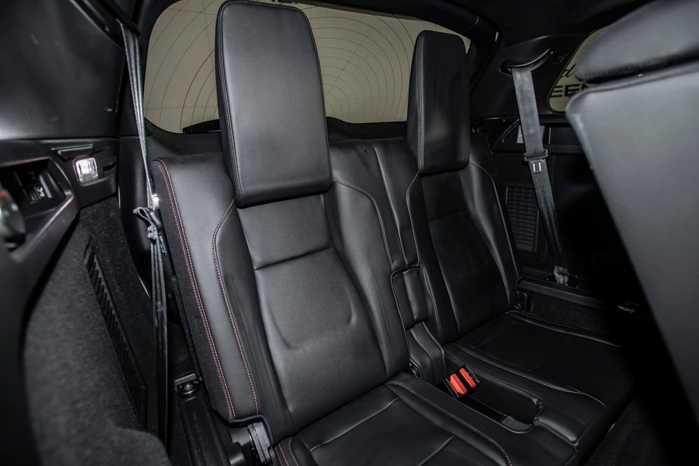 Used 2022 Land Rover Discovery Sport SE R-Dynamic image 20