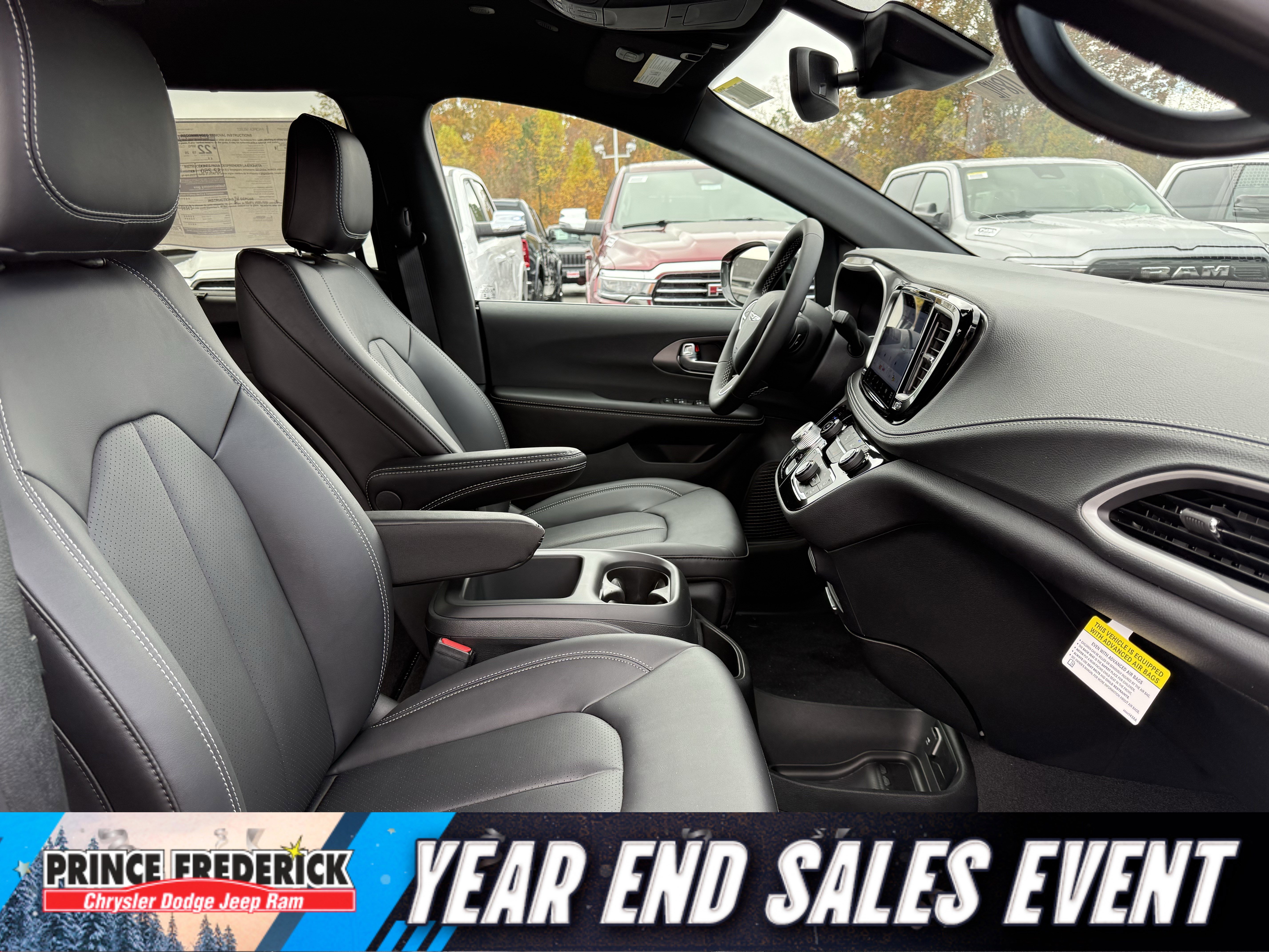 New 2026 Chrysler Pacifica Select image 16