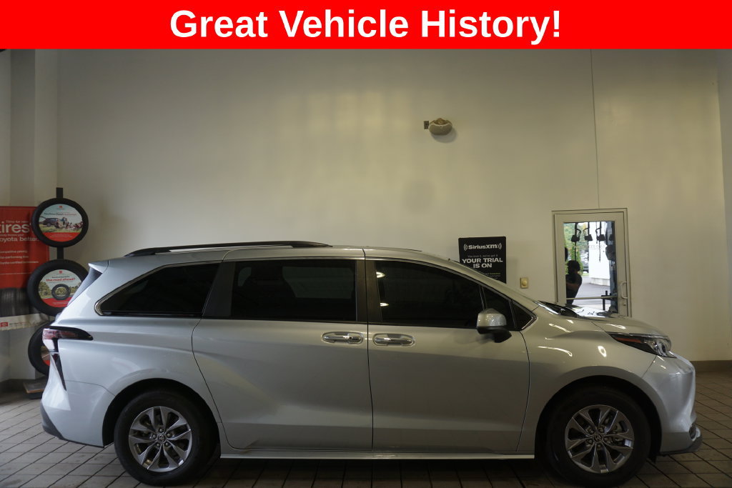 Certified 2025 Toyota Sienna XLE w/ XLE Plus Package AWD/4WD image 2