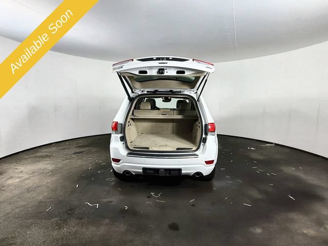 Used 2019 Jeep Grand Cherokee Overland w/ Jeep Active Safety Group AWD/4WD image 26