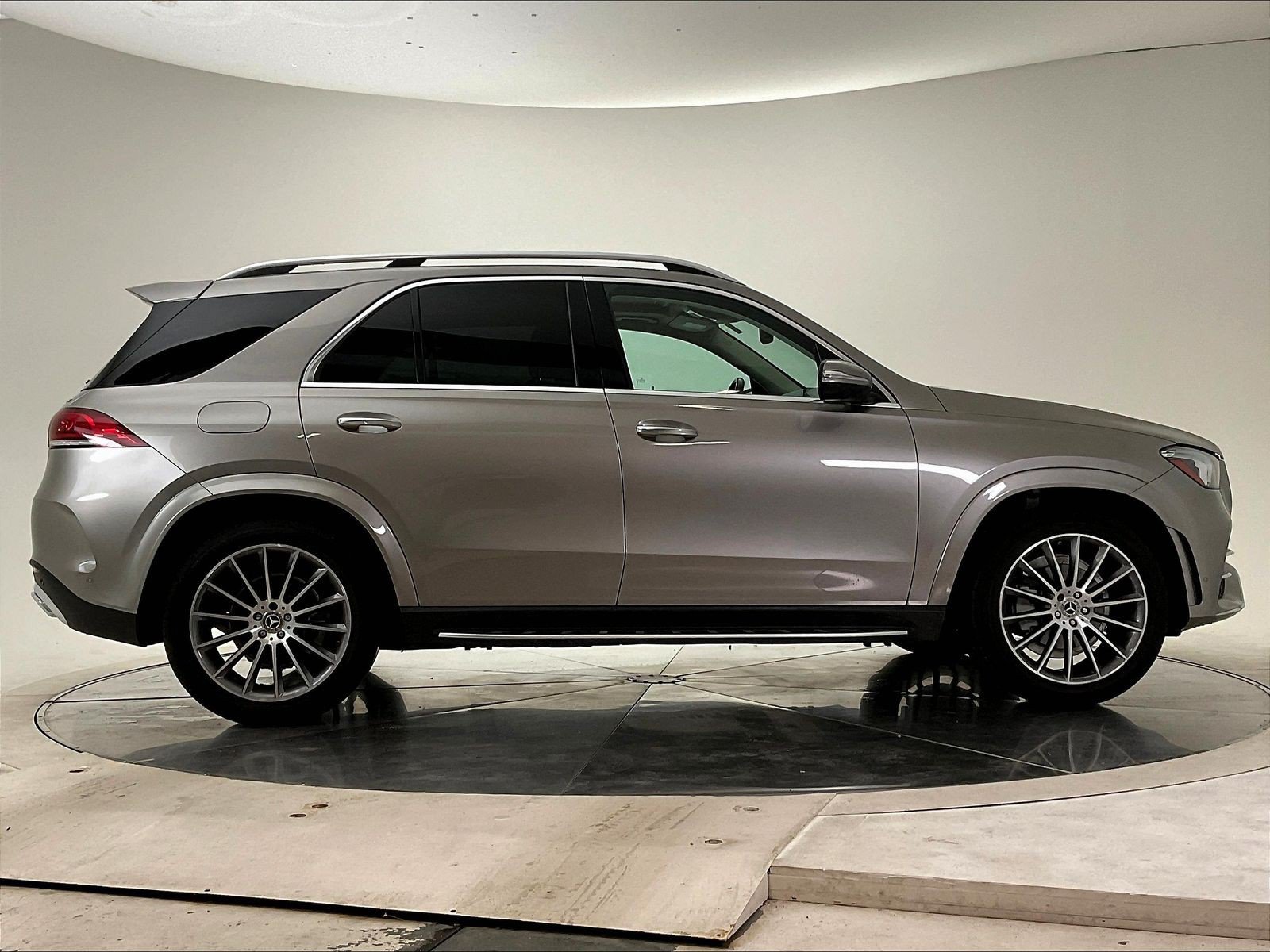 Certified 2022 Mercedes-Benz GLE 350 4MATIC image 5