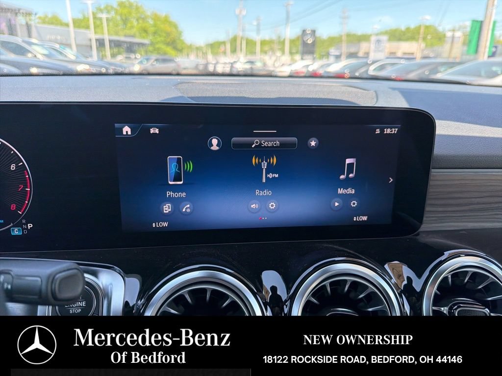 New 2026 Mercedes-Benz GLB 250 4MATIC image 14