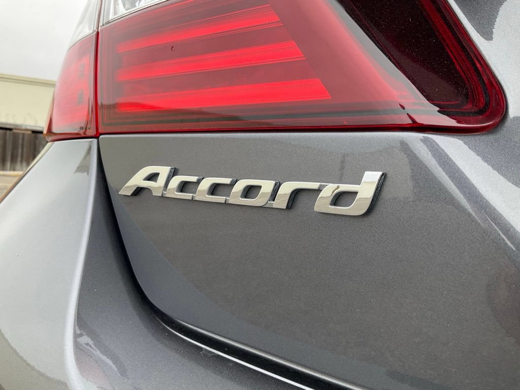Used 2016 Honda Accord Sport image 15