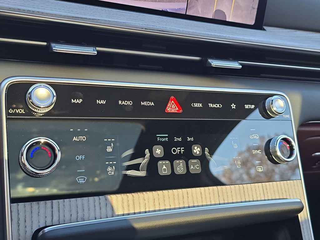 New 2026 Genesis GV80 3.5T Prestige image 18