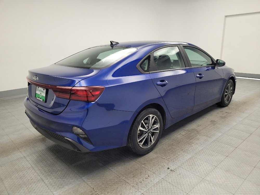 Used 2023 Kia Forte LXS image 9