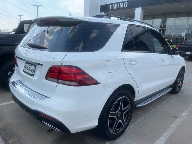 Used 2019 Mercedes-Benz GLE 400 4MATIC image 3