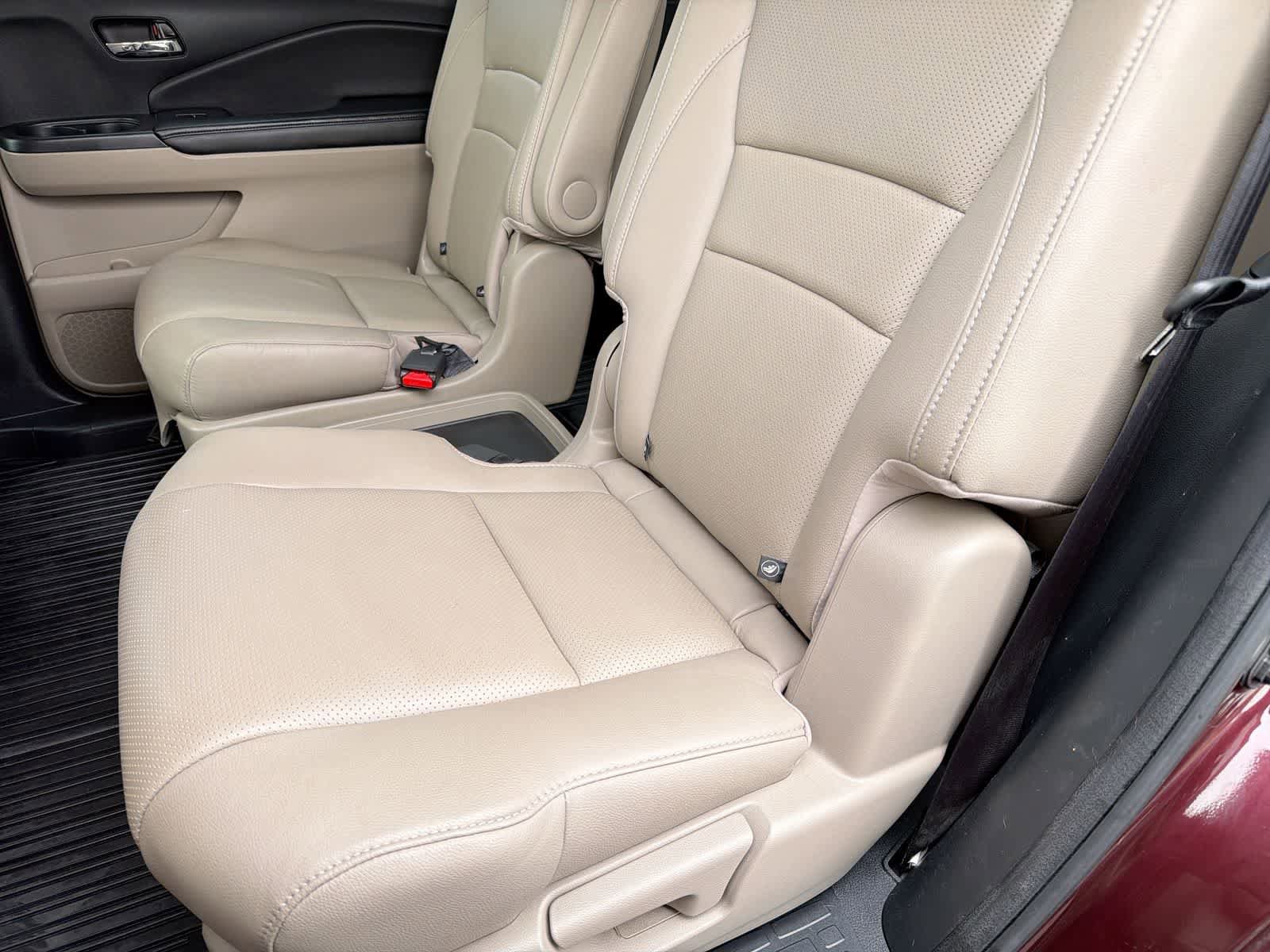 Used 2016 Honda Pilot Elite image 21