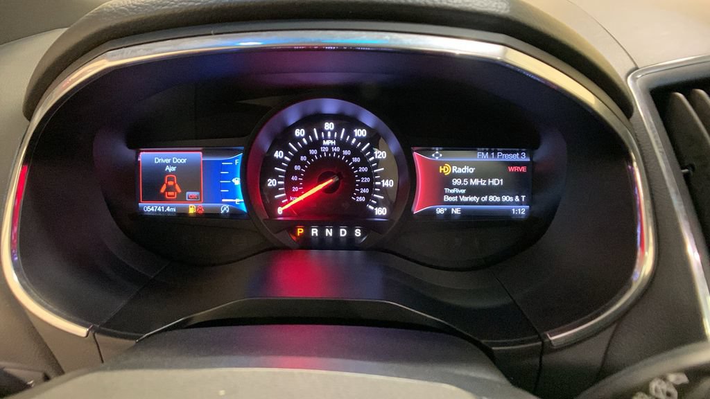 Certified 2019 Ford Edge ST w/ Convenience Package AWD/4WD image 40