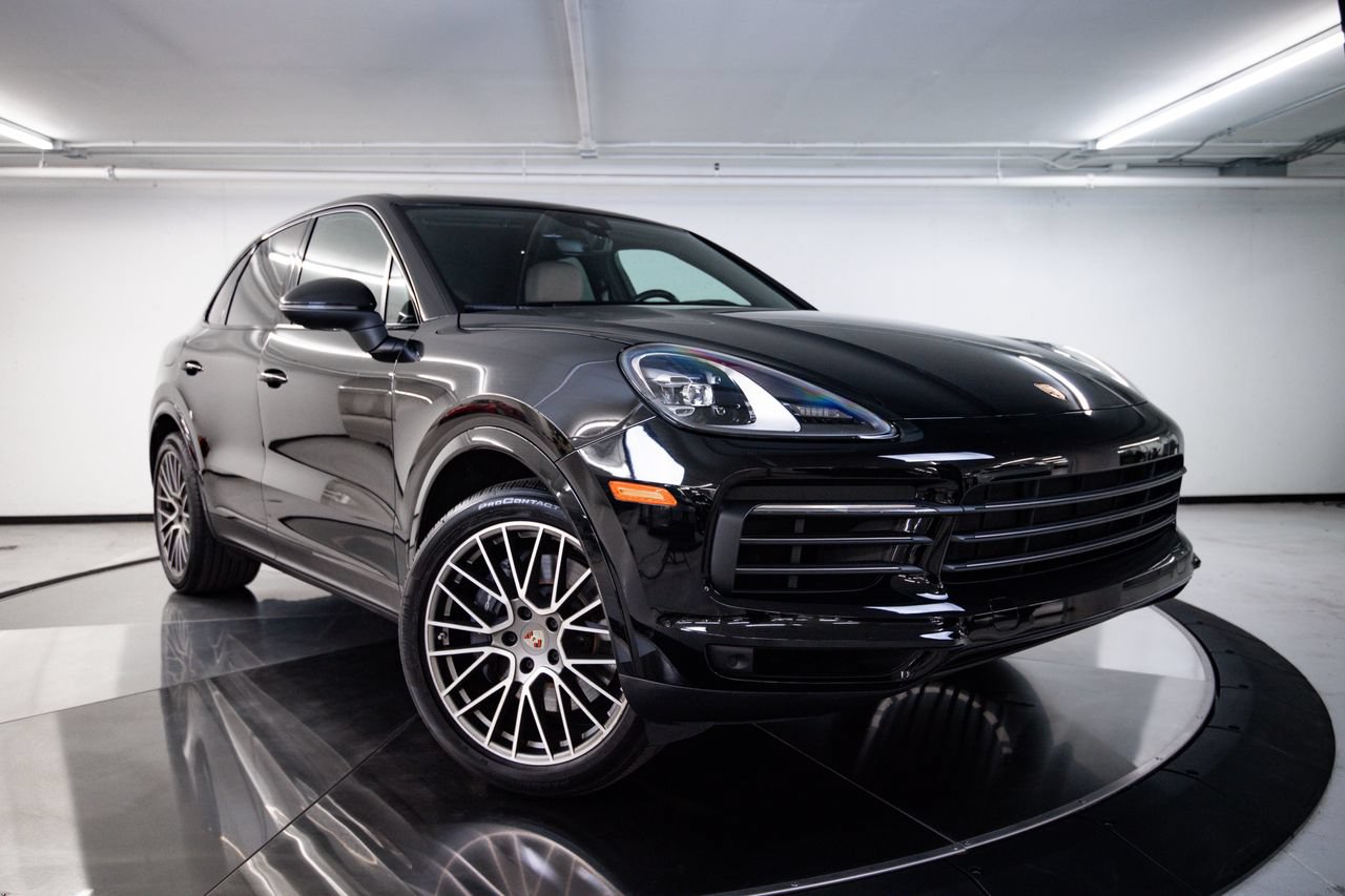 Certified 2023 Porsche Cayenne Platinum Edition AWD/4WD image 9