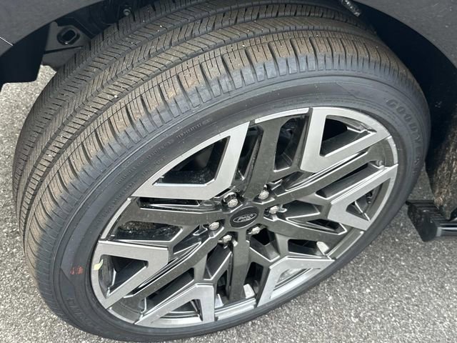 New 2026 Ford Expedition Platinum w/ Platinum Ultimate Package image 20