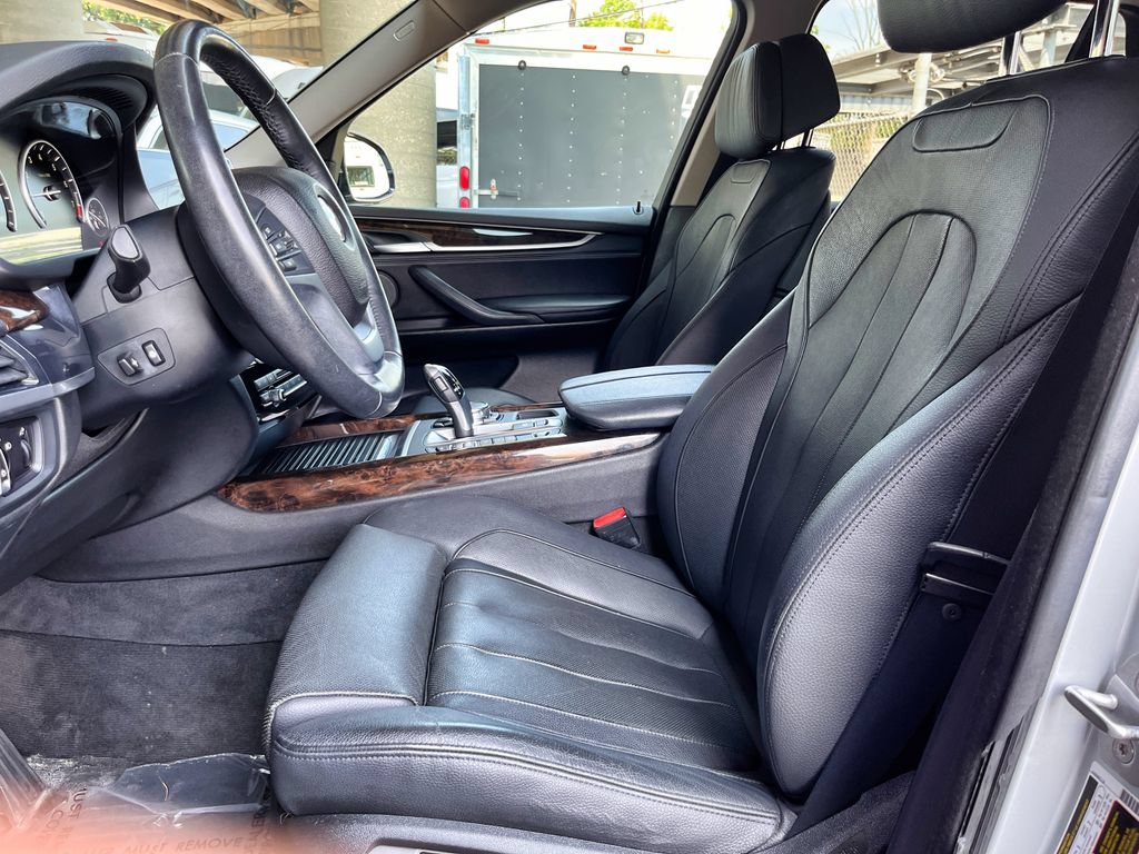 Used 2016 BMW X5 xDrive40e AWD/4WD image 16