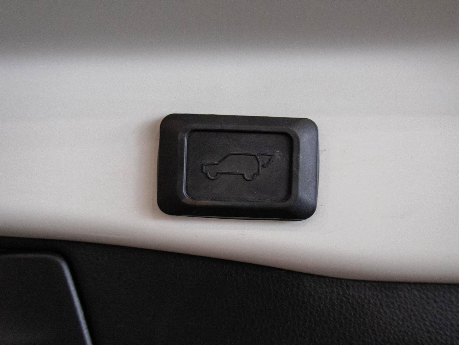 Used 2021 Toyota RAV4 XSE image 26