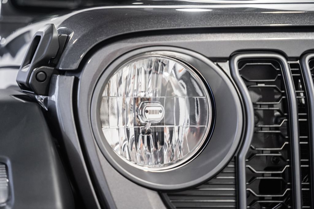 New 2025 Jeep Wrangler Sport S image 10