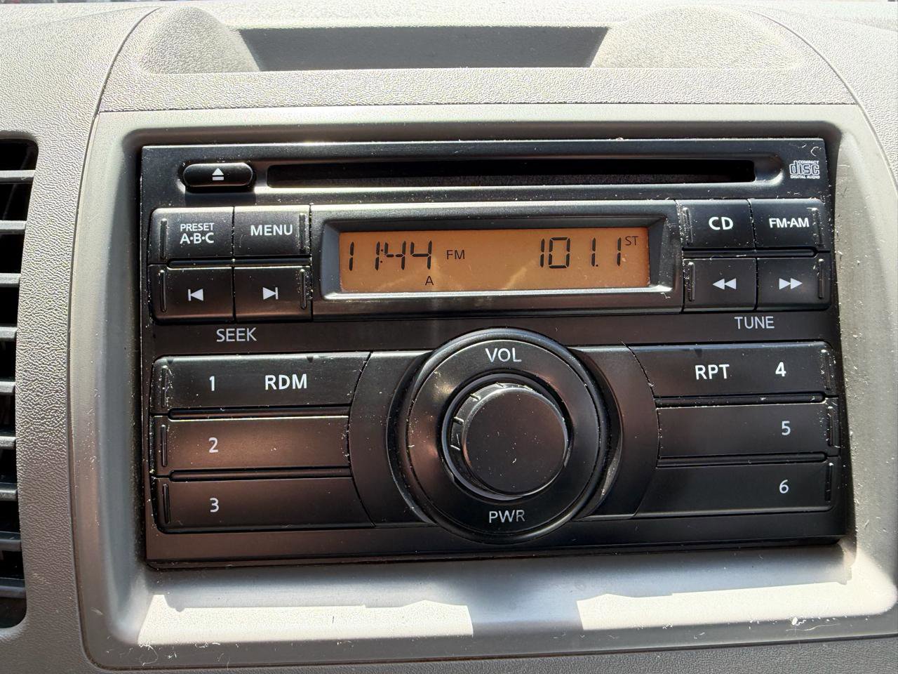 Used 2013 Nissan Frontier S RWD image 24