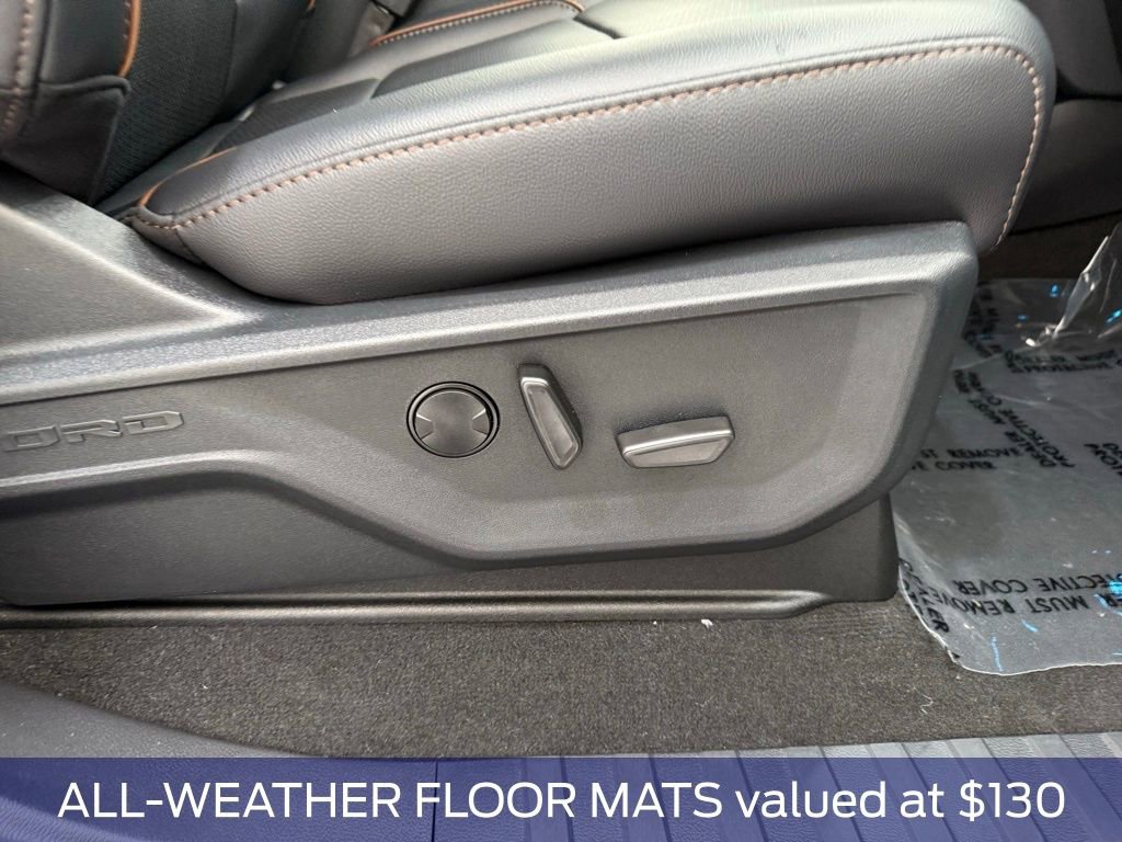 New 2025 Ford F250 Lariat w/ Lariat Ultimate Package AWD/4WD image 17