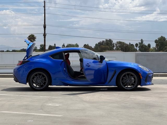 Certified 2025 Subaru BRZ Limited RWD image 30