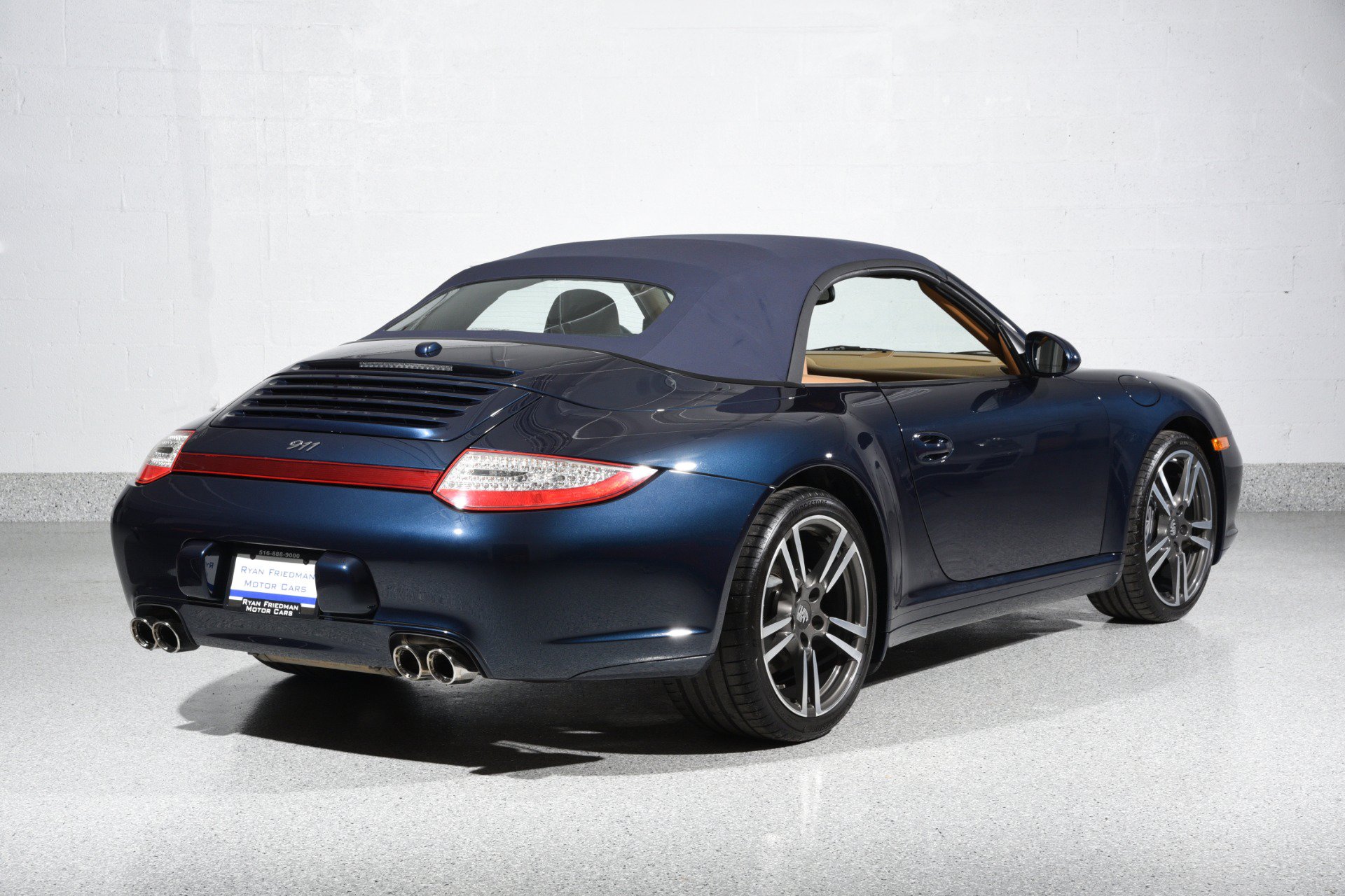 Used 2012 Porsche 911 Carrera 4 AWD/4WD image 16