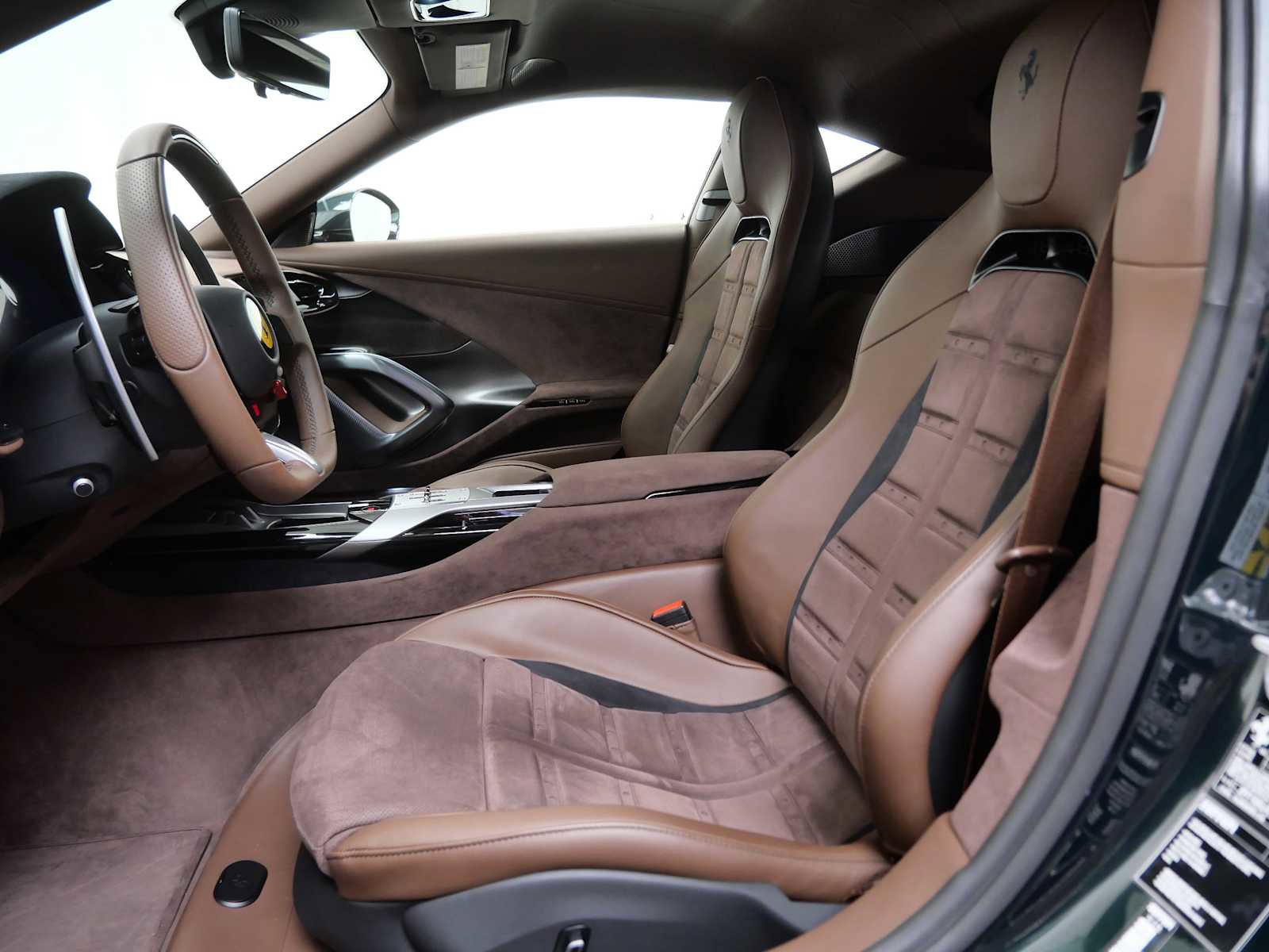 Certified 2025 Ferrari 12Cilindri RWD image 16