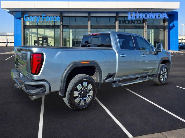 Used 2024 GMC Sierra 2500 Denali w/ Denali Reserve Package AWD/4WD image 2