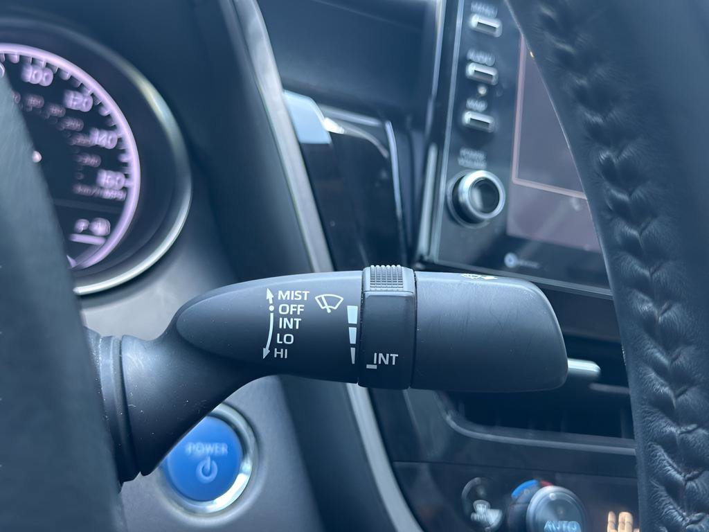 Used 2022 Toyota Camry SE w/ Audio Upgrade Package FWD image 19