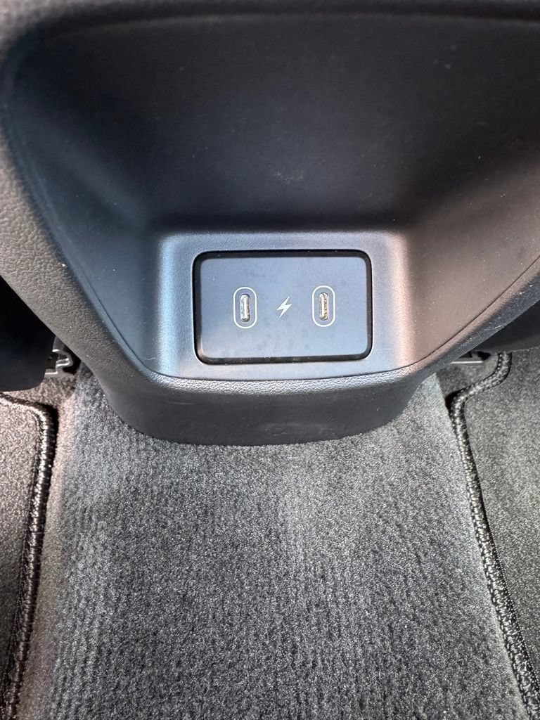 Used 2026 Hyundai Elantra Sport FWD image 15