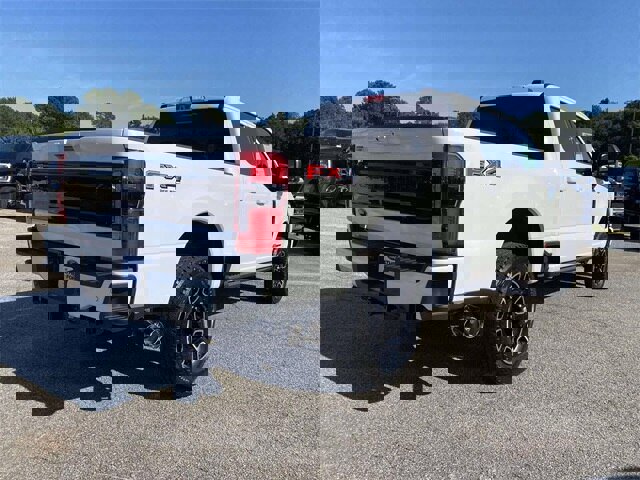 New 2026 Ford F250 4x4 Crew Cab Super Duty image 23