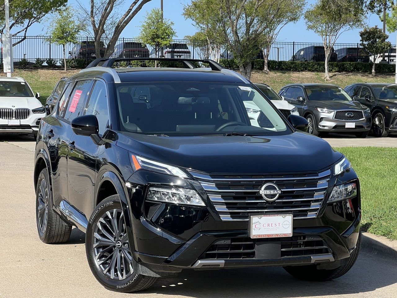 Certified 2025 Nissan Rogue Platinum image 2