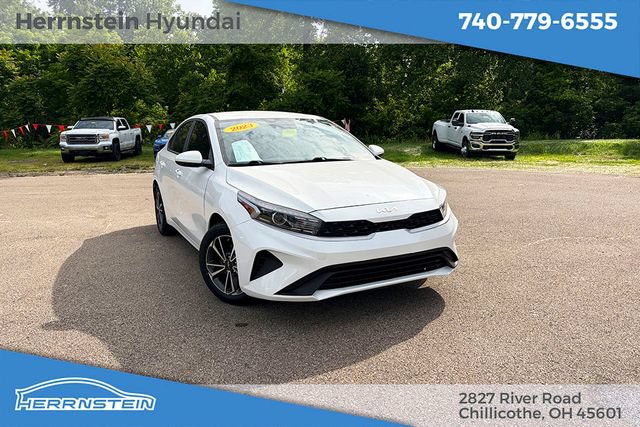 Used 2023 Kia Forte LXS FWD image 1
