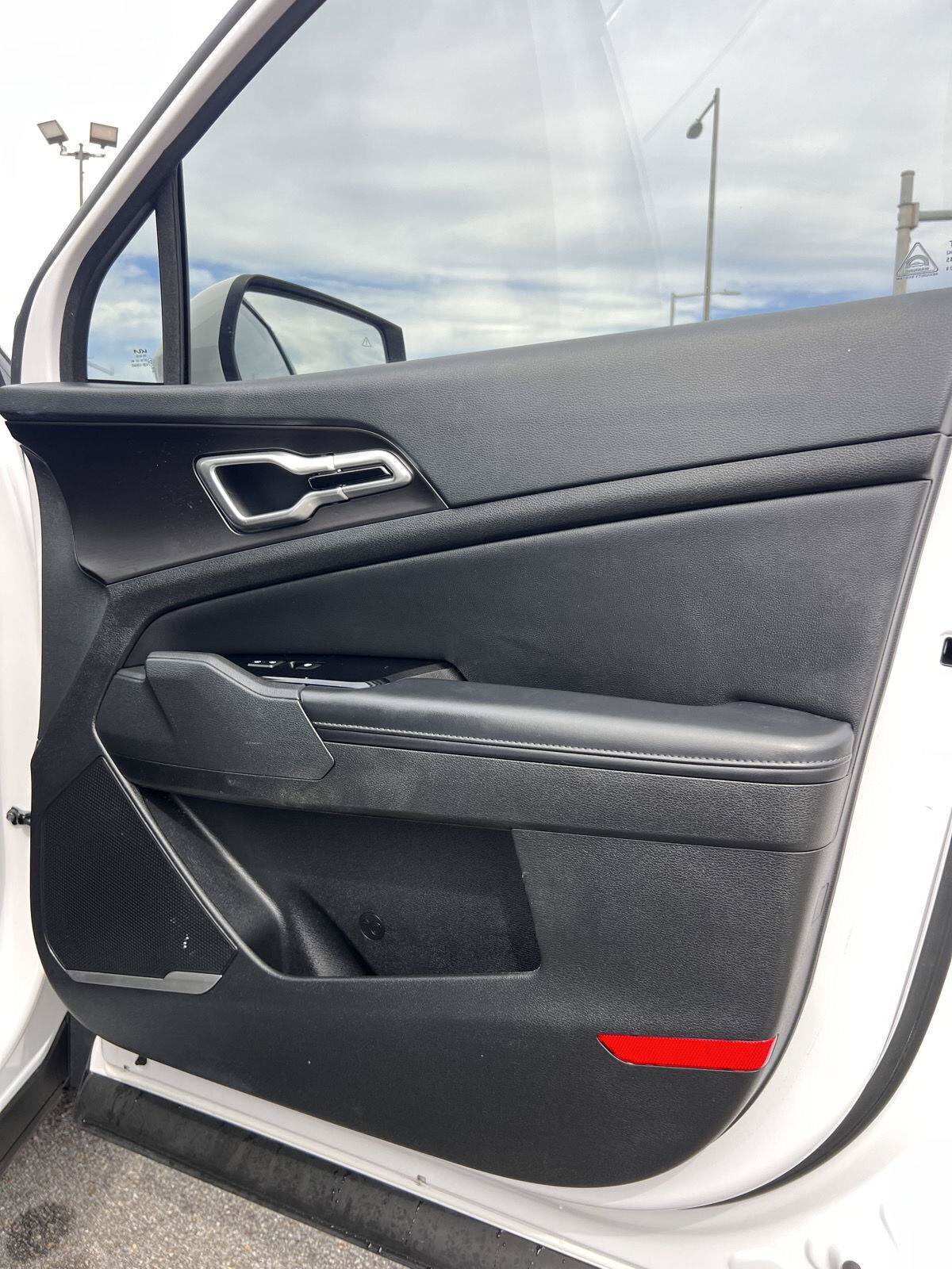 Used 2023 Kia Sportage EX FWD image 41