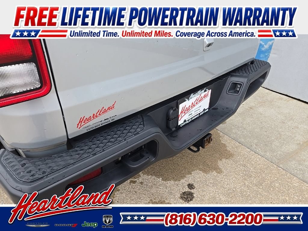 Used 2023 Jeep Gladiator Sport AWD/4WD image 22