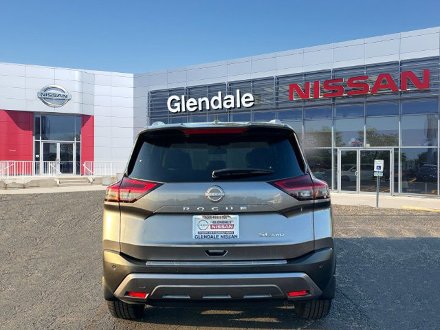 Used 2023 Nissan Rogue SL AWD/4WD image 5