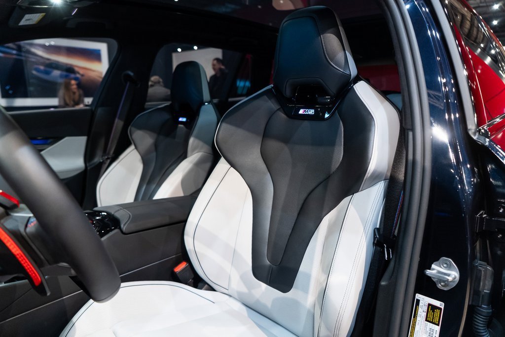 Used 2025 BMW M5 Touring image 4