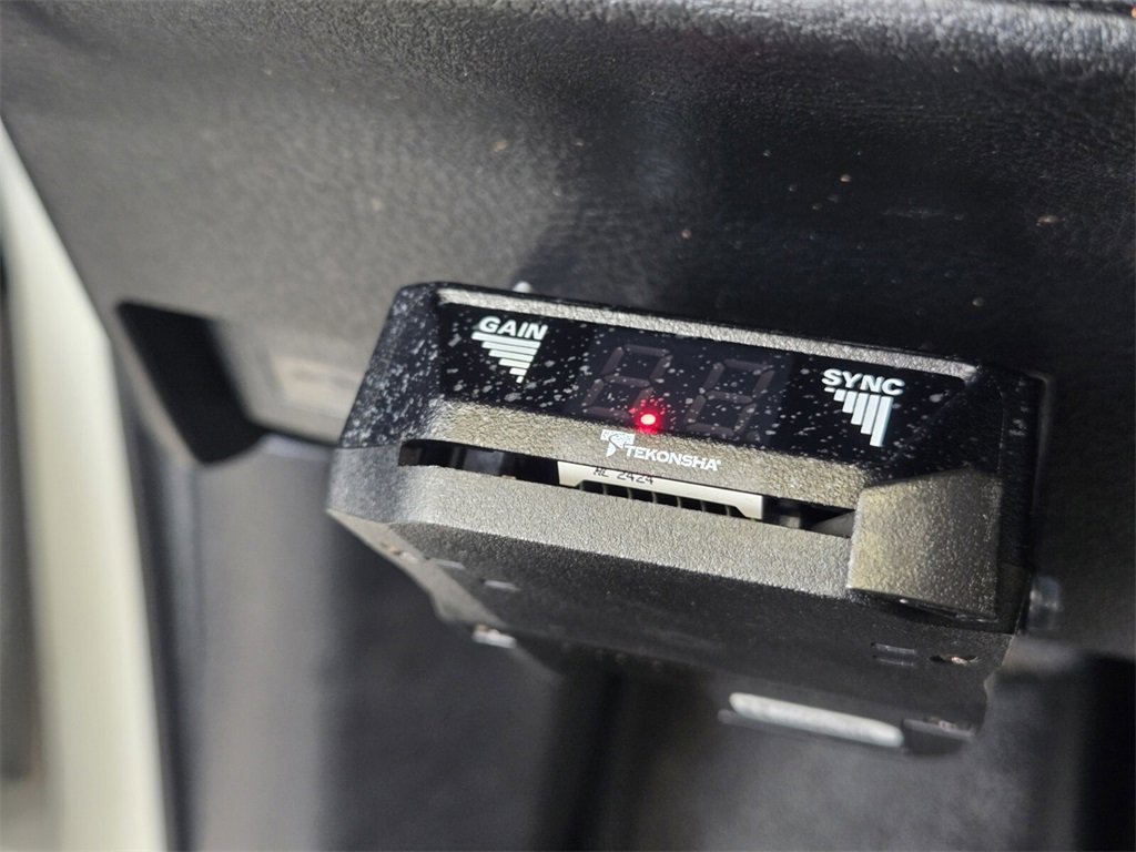 Used 2022 Toyota Tacoma TRD Sport w/ Technology Package image 38