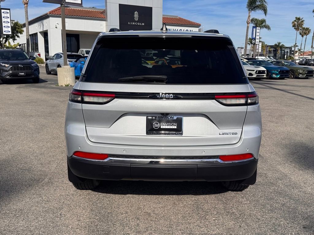 Used 2023 Jeep Grand Cherokee Limited w/ MOPAR Finishing Package image 11