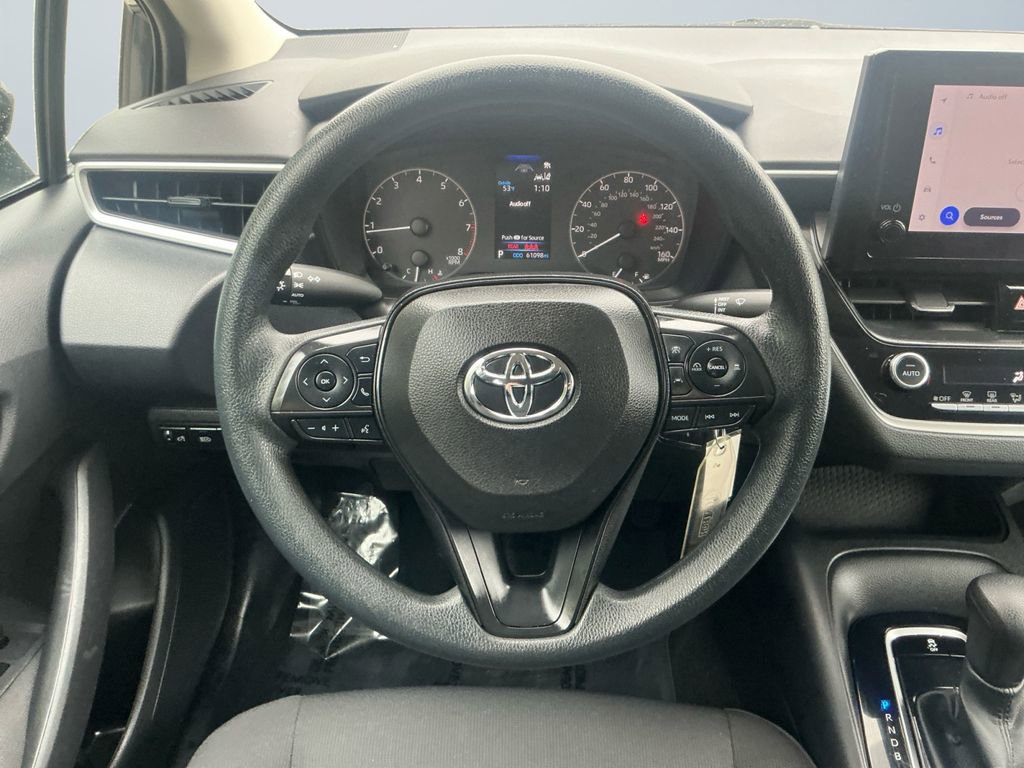 Used 2023 Toyota Corolla LE image 12