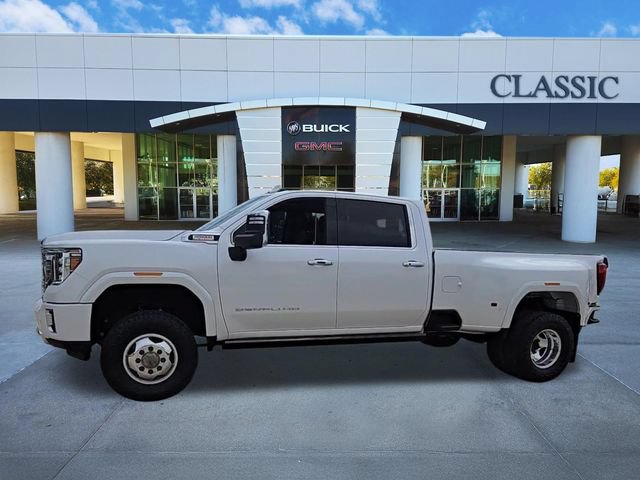 Used 2021 GMC Sierra 3500 Denali w/ Denali Ultimate Package AWD/4WD image 4