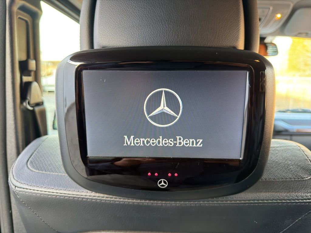 Used 2016 Mercedes-Benz G 550 image 24