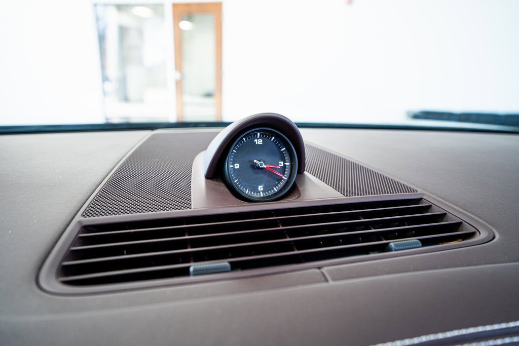 Used 2023 Porsche Panamera Platinum Edition image 48