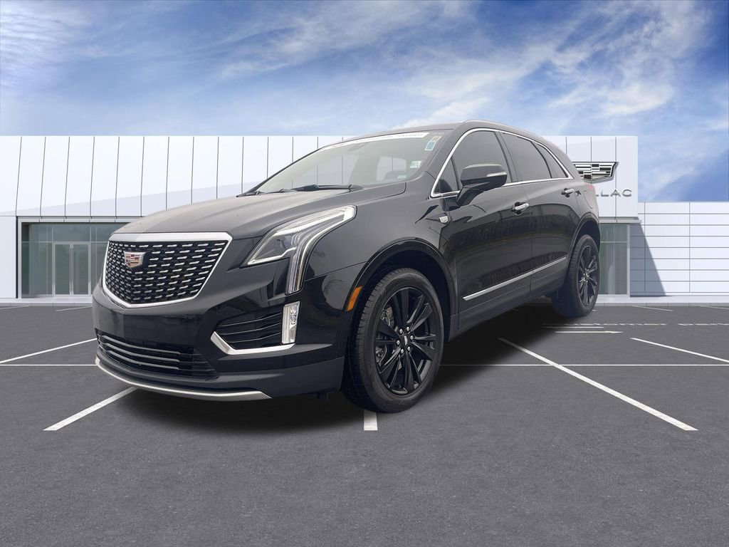 Certified 2024 Cadillac XT5 Premium Luxury FWD image 4