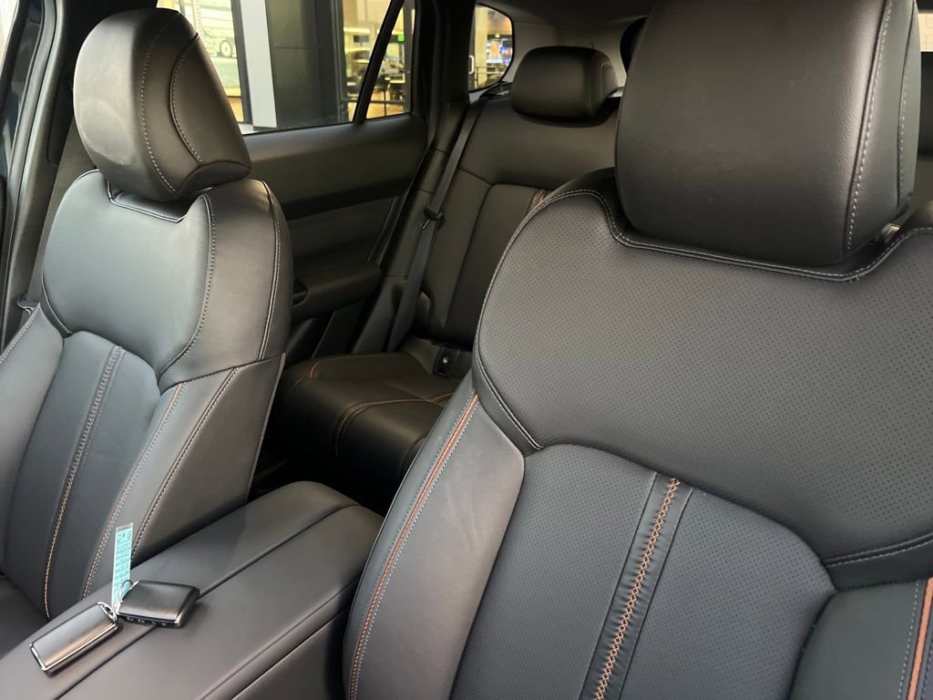 Used 2025 MAZDA CX-50 2.5 Hybrid w/ Premium Plus Pkg image 29