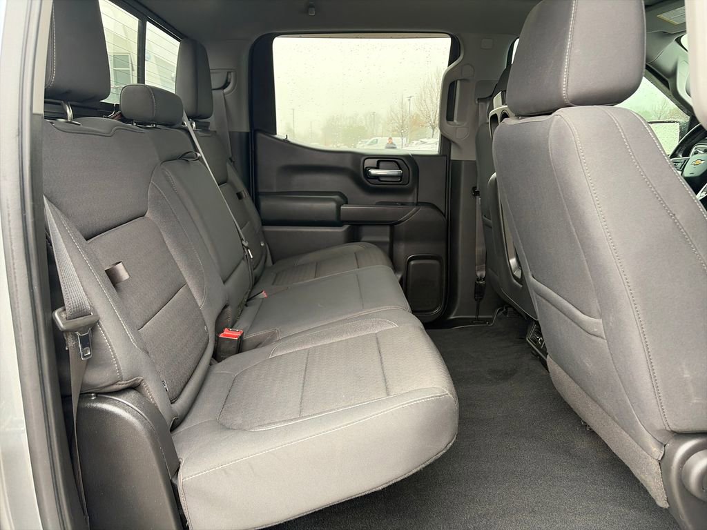 Used 2020 Chevrolet Silverado 1500 LT w/ All-Star Edition image 32