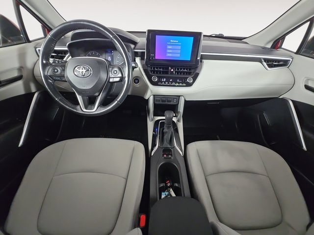 Used 2023 Toyota Corolla Cross LE AWD/4WD image 10