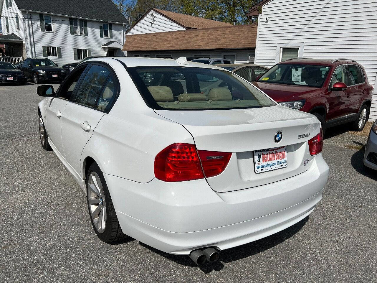 Used 2011 BMW 328i Sedan RWD image 8