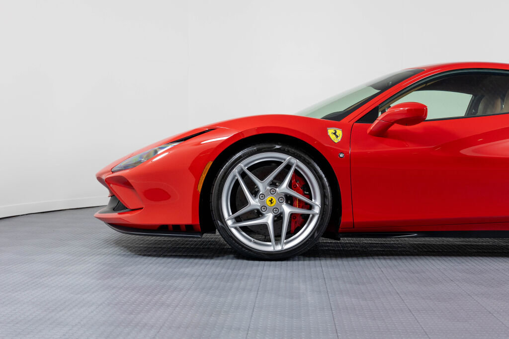 Certified 2020 Ferrari F8 Tributo image 12