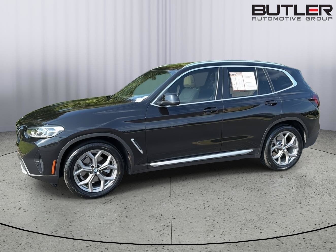 Used 2022 BMW X3 sDrive30i w/ Convenience Package RWD image 3
