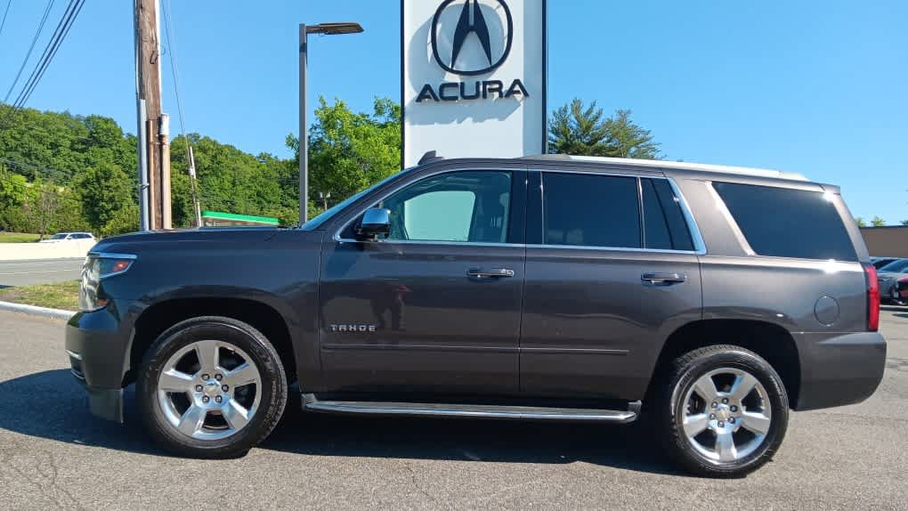 Used 2017 Chevrolet Tahoe Premier AWD/4WD image 2